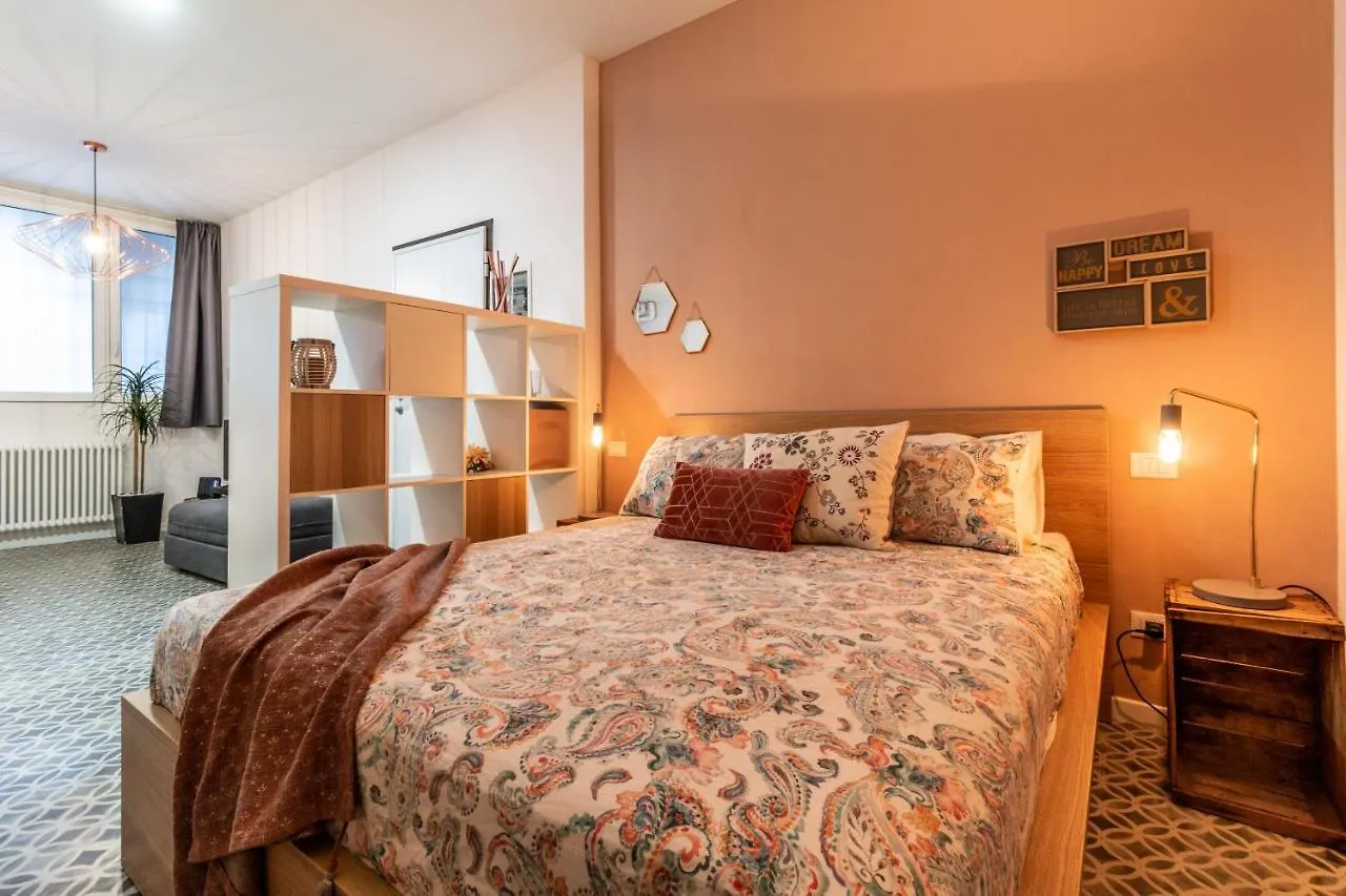 Dimora Di Charme San Carlo 12 By Wonderful Italy Apartment Bologna 0*,  Italy
